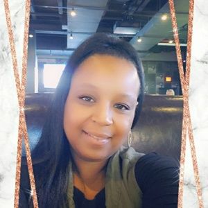 Meet your Posher, Ericka